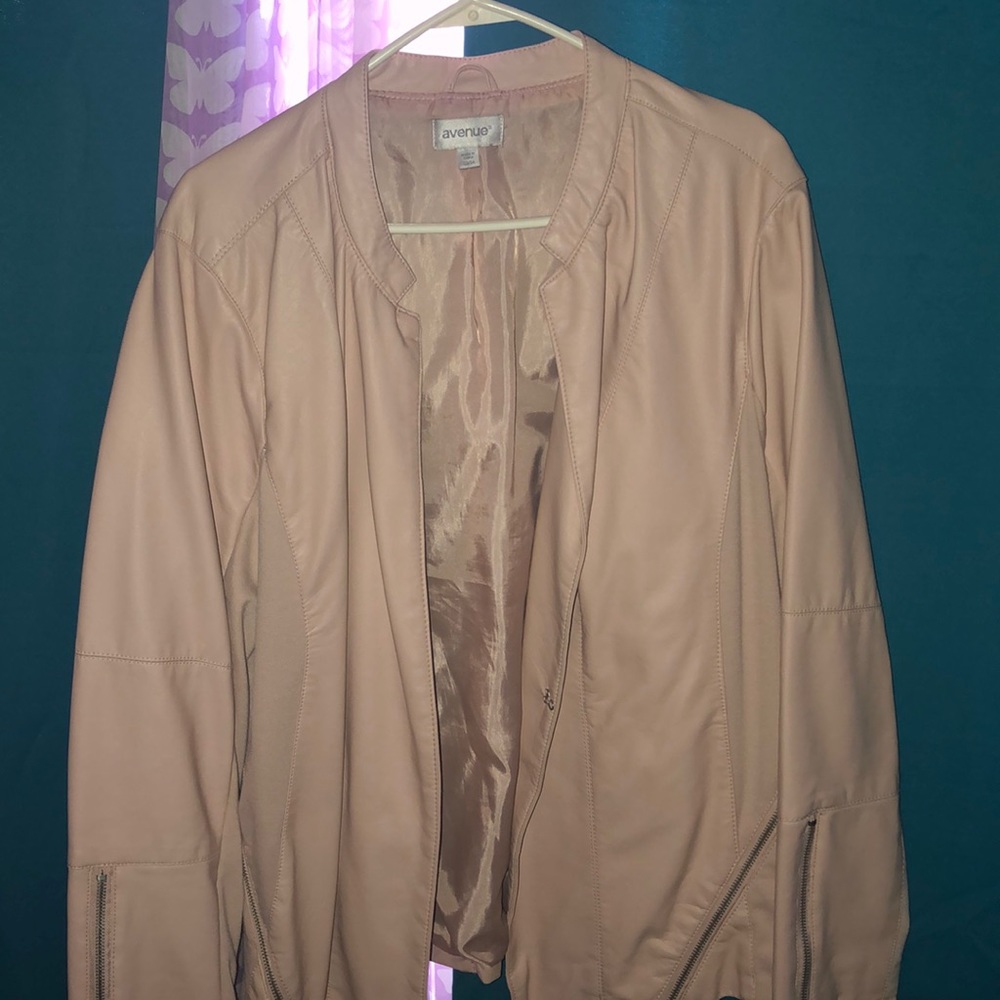 AVENUE PINK LEATHER JACKET W/ ZIPPER SIDES/SLEEVES